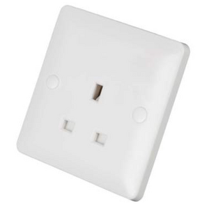 MK Base 13A 1 Gang Unswitched Socket White