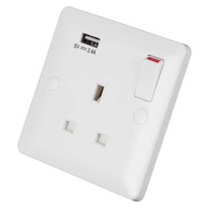 MK Base 13A DP 1 Gang Switched Socket with USB Outlet White