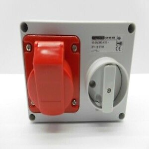 415V 16Amp 3P&E Bs4343I.Lock Swi Socket Red